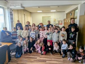 Učenici 2.a i 2.b posjetili Područnu službu civilne zaštite Bjelovar